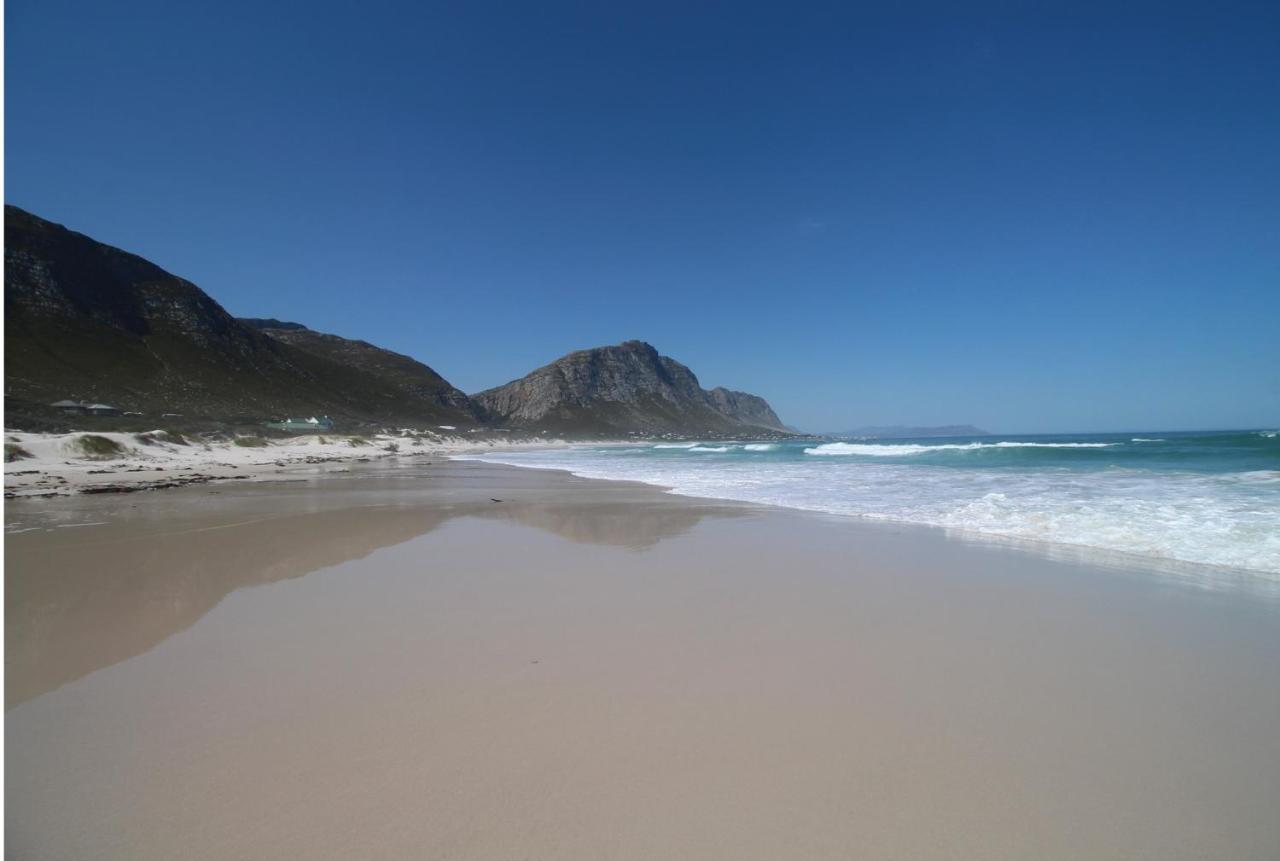 Silverdunes - Seaview Bettys Bay Bagian luar foto