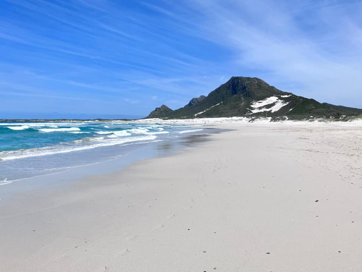 Silverdunes - Seaview Bettys Bay Bagian luar foto