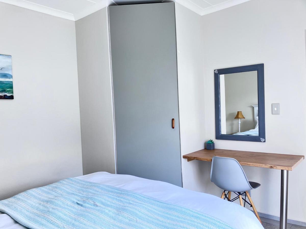 Silverdunes - Seaview Bettys Bay Bagian luar foto